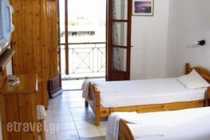 Manolas Studios_best prices_in_Hotel_Sporades Islands_Skiathos_Skiathos Chora