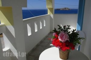 Studios Fokia Beach_travel_packages_in_Dodekanessos Islands_Karpathos_Karpathos Chora