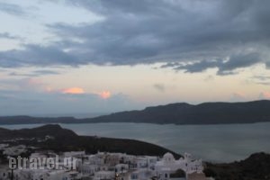 Kastro Milos_travel_packages_in_Cyclades Islands_Milos_Milos Chora