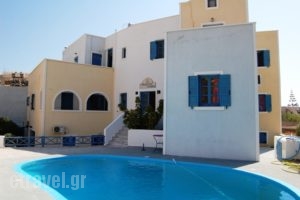 Three Harites_holidays_in_Apartment_Cyclades Islands_Sandorini_Perissa