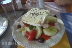 Axiotissa_food_in_Restaurant___Naxos