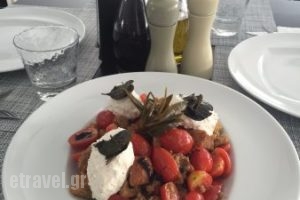 Noo - Noo Chill Out Cafe- Bar - Restaurant_food_in_Restaurant___Mikonos