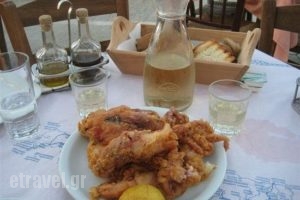 Ouzythino_food_in_Restaurant___Chania